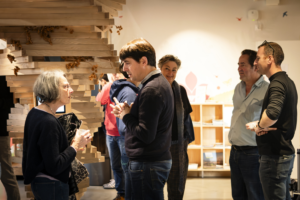 SDS144382.jpg SDS144382.jpg