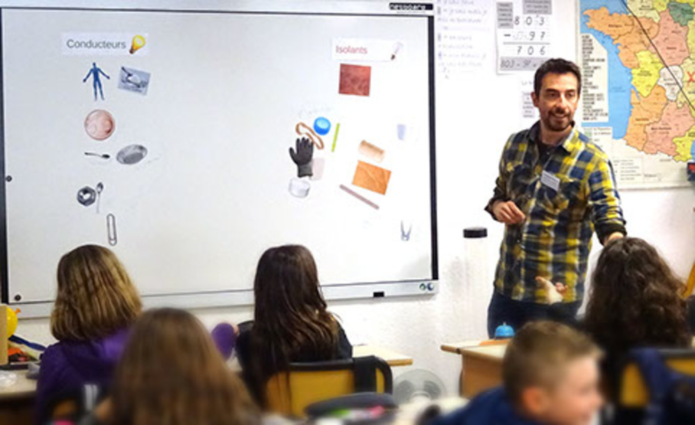 electrons libres.jpg electrons libres.jpg